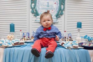 Tips To Help You Host a Party after Childbirth - PEM Confinement